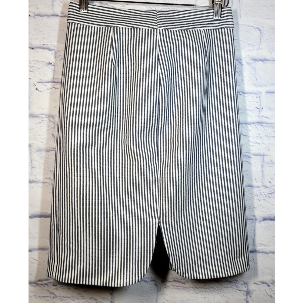 Antonio Melani Pinstripe A-Line Mini Pencil Skirt Blue White Full Zip Slit Corp